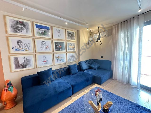 Apartament 1+1 n&euml; Bulevardin Gjergj Fishta, Tiran&euml;.
I pozicionuar n&euml; katin e 12-t&eu